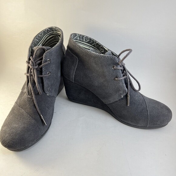 Tom's Desert Ankle Heeled Boots Gray Suede - Size 9 - Picture 3 of 9